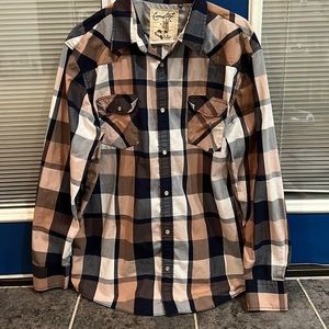 MEN’S Coastal brand snap up plaid long sleeved shirt. Size XL